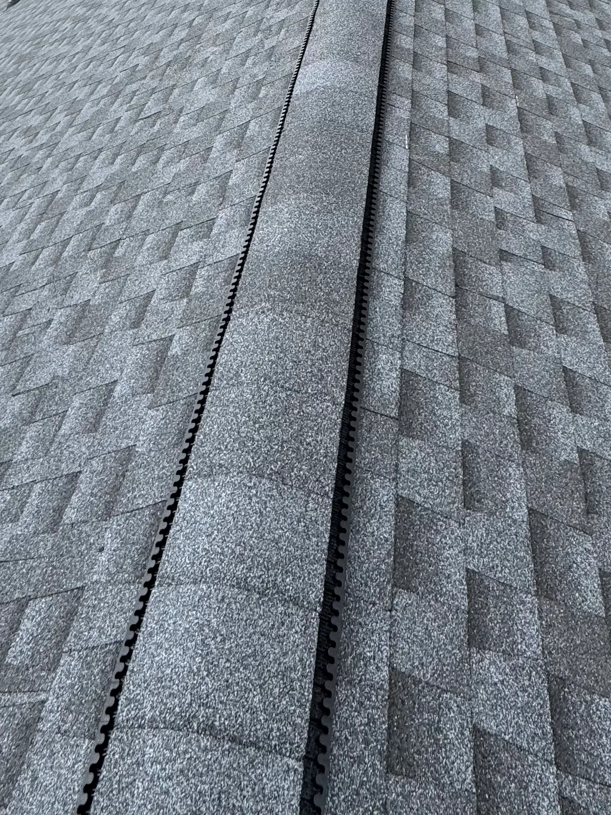GAF Timberline HDZ Pewter Gray installed close-up