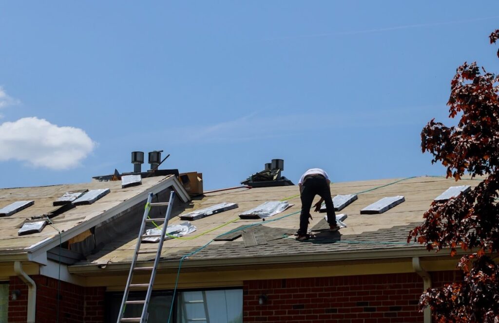 hiring local roofing contractor in Logan, UT
